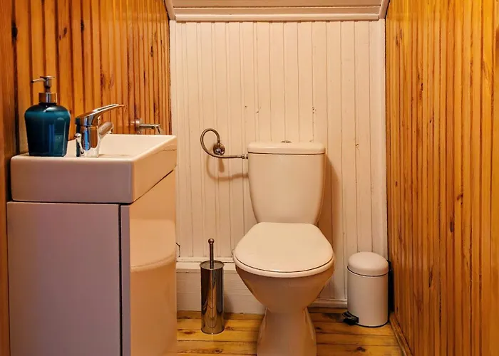 Rozany Ogrod - Dom Pod Lasem, Z Widokiem Na Jezioro I Kominkiem, Rowery, Lodka, Rowerek Wodny Prázdninový dům *